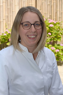 Dr. Petra Zimmer